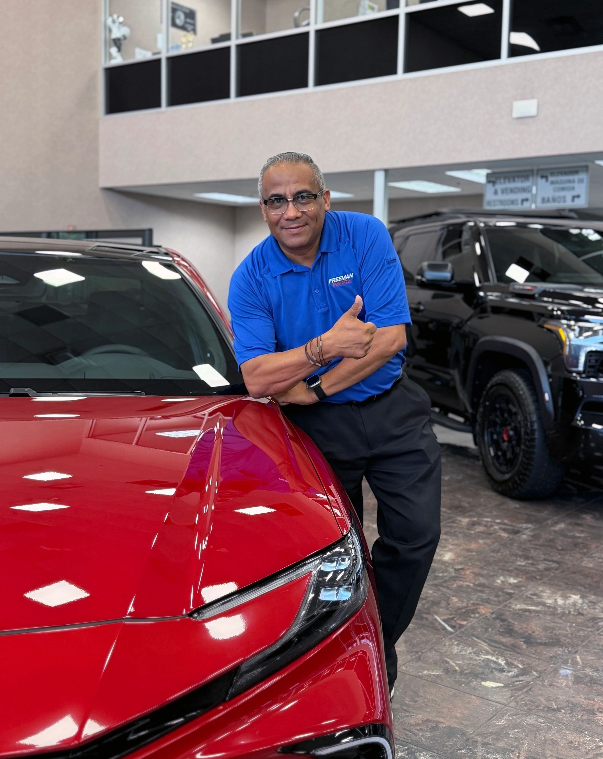 Jesús Esparza, Consultor de Ventas en Freeman Toyota
